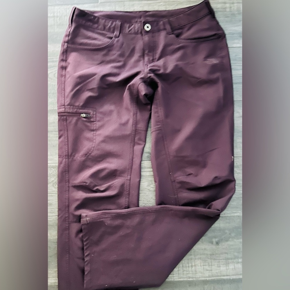 THE NORTH FACE womens size 8 burgundy adventure pants
